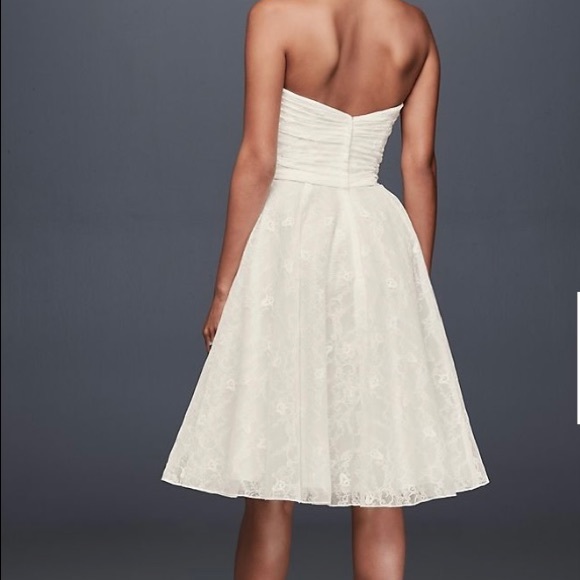 💟 David’s Bridal dress - Picture 2 of 4